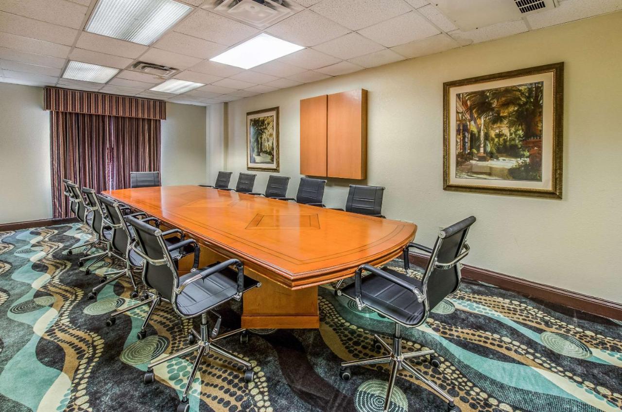 Savannah Gateway Hotel & Suites Georgetown المظهر الخارجي الصورة