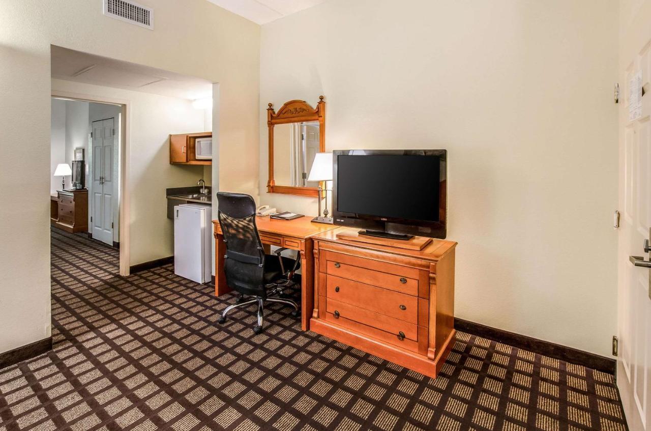 Savannah Gateway Hotel & Suites Georgetown المظهر الخارجي الصورة