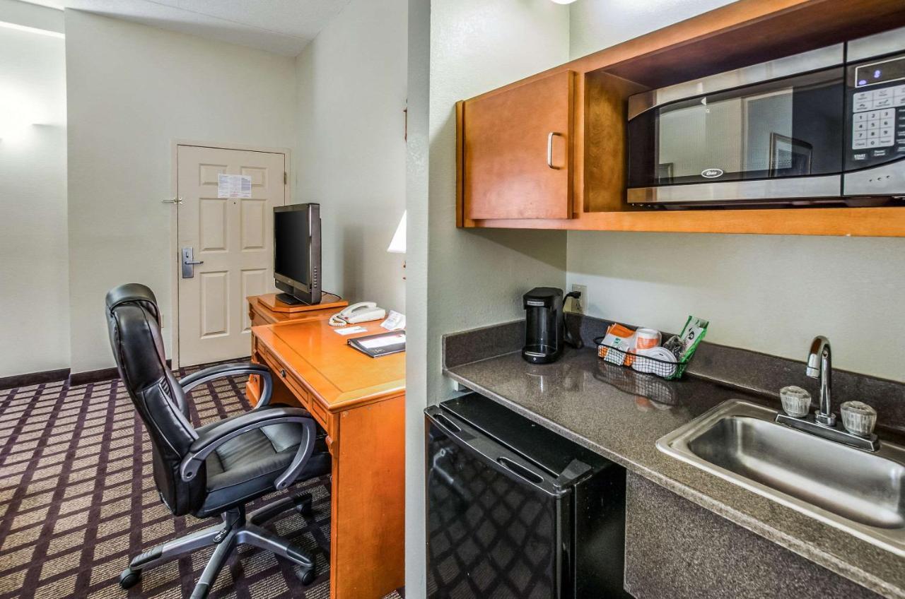 Savannah Gateway Hotel & Suites Georgetown المظهر الخارجي الصورة